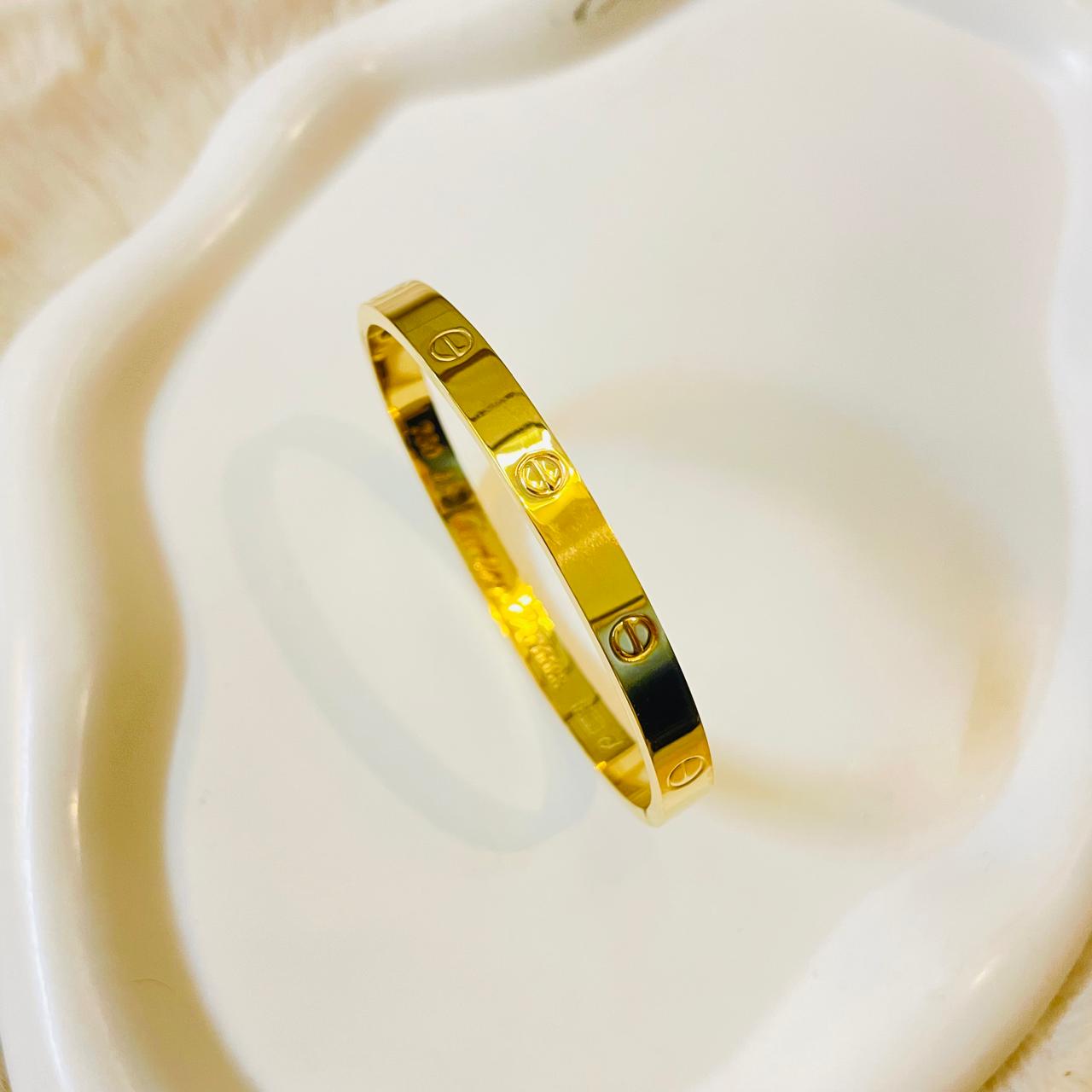 Cartier Bracelet (Anti Tarnish)