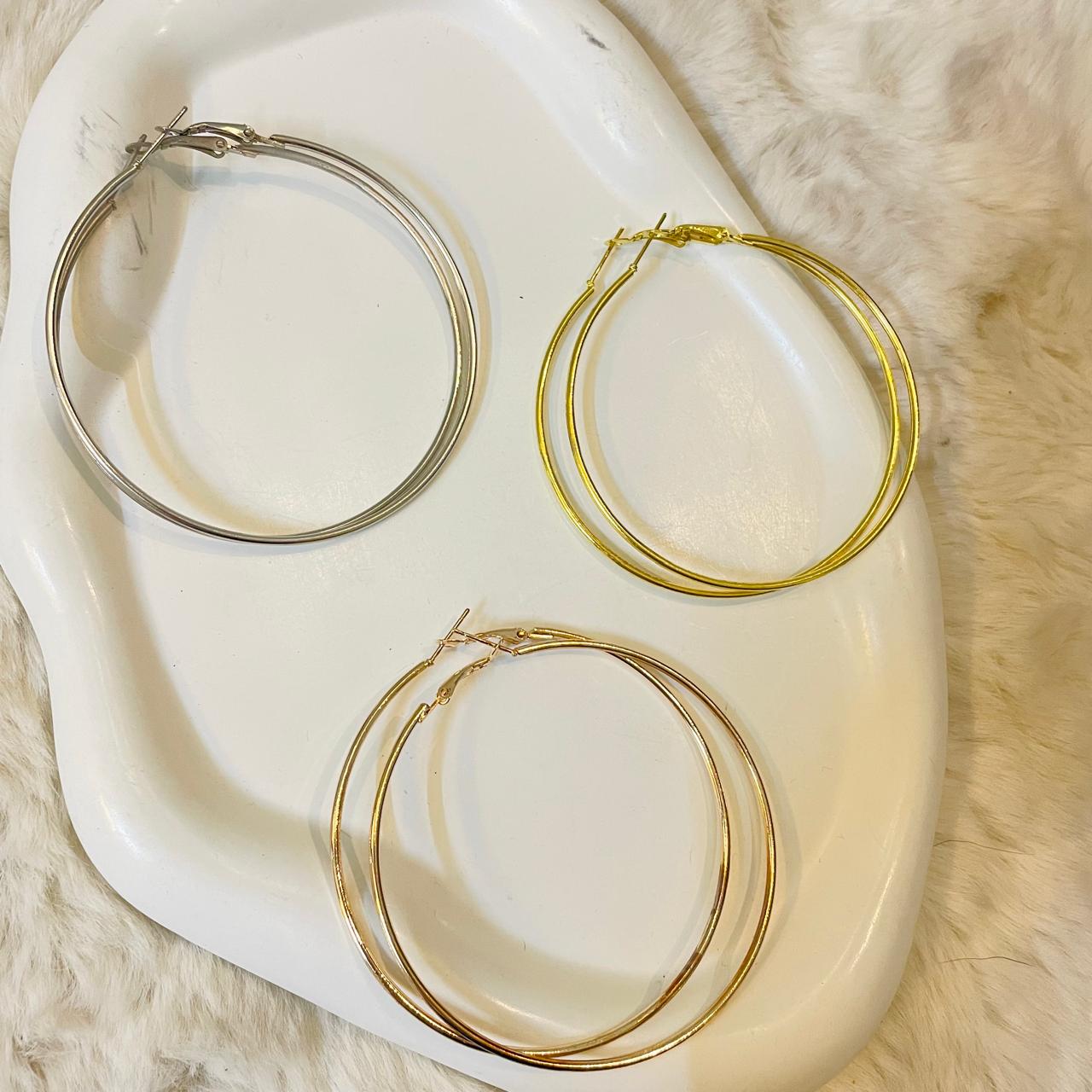 Classy Round Hoops