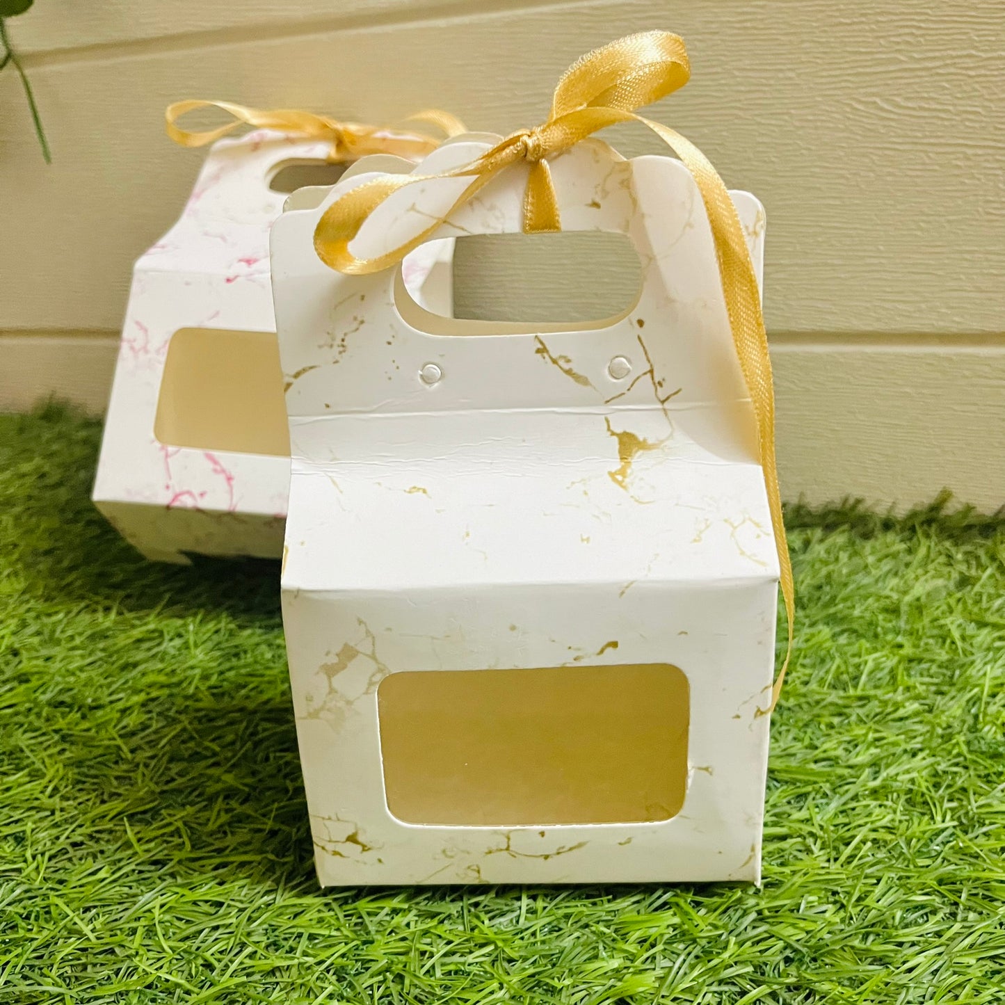 Mini Ribbon Hamper Box