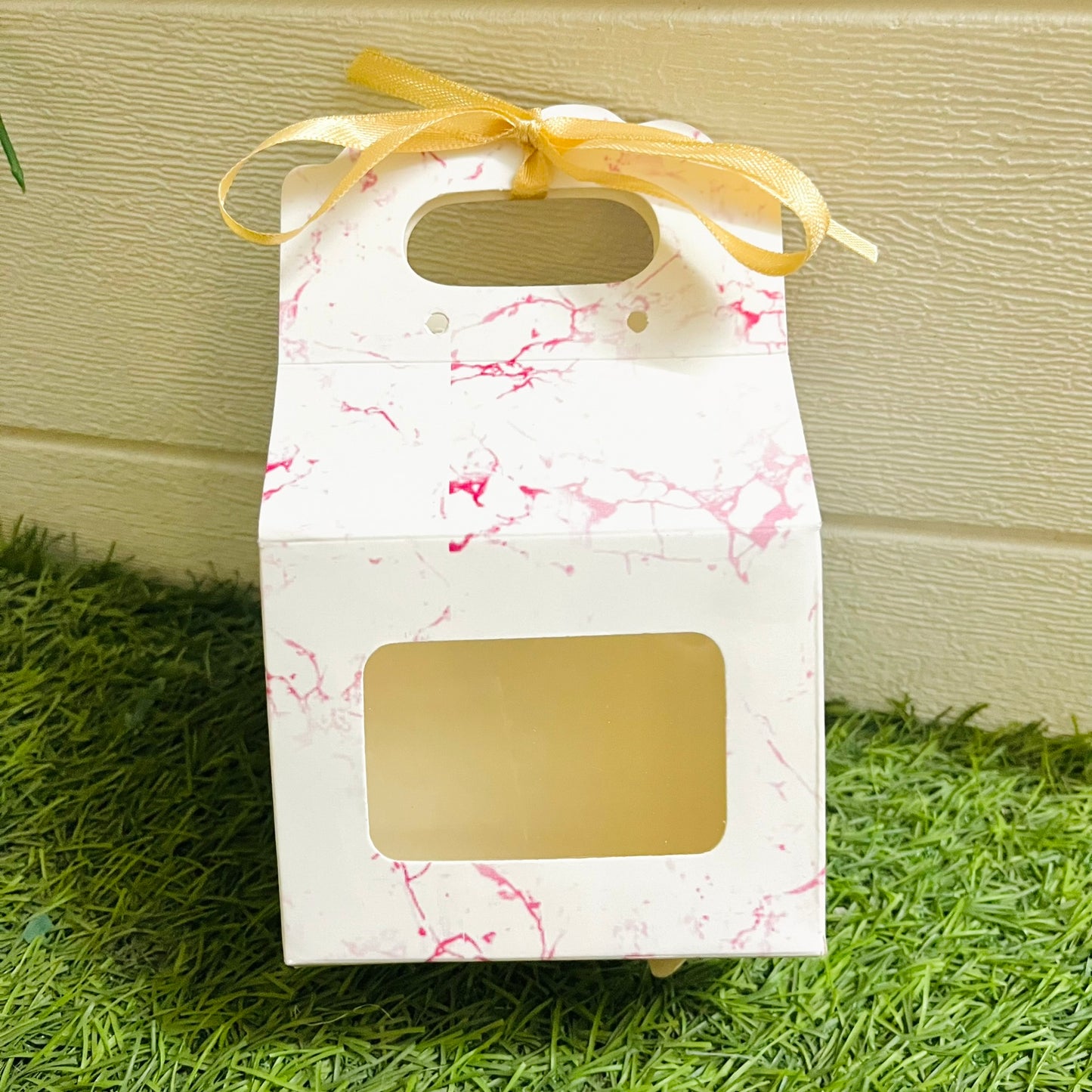 Mini Ribbon Hamper Box