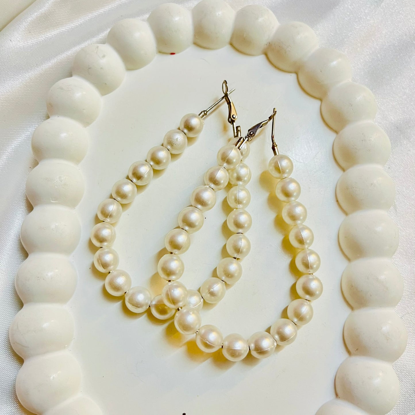 Tear Pearl Hoops