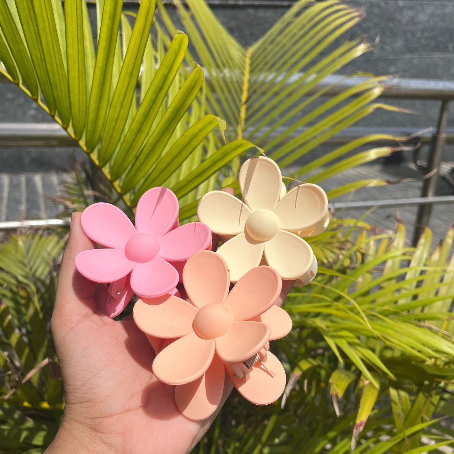 Combo of 5 flower clutcher