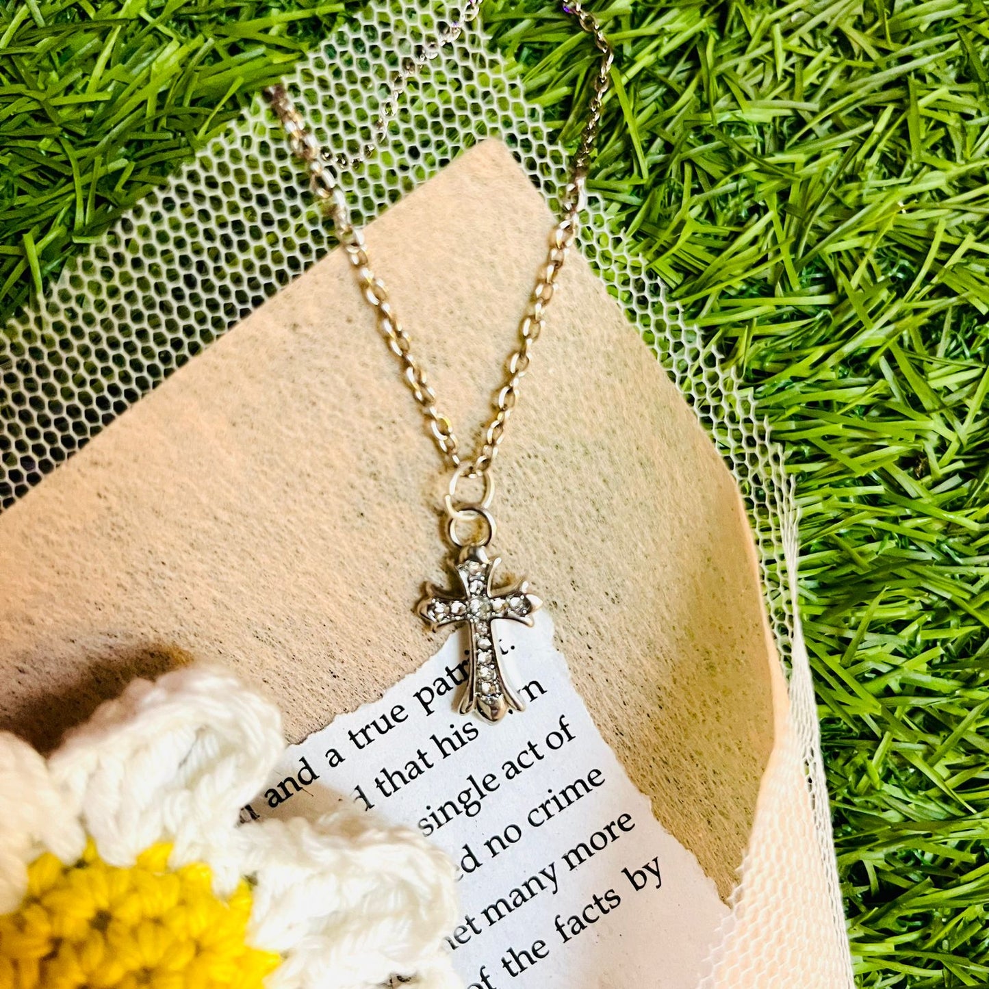 Unisex Cross Pendant