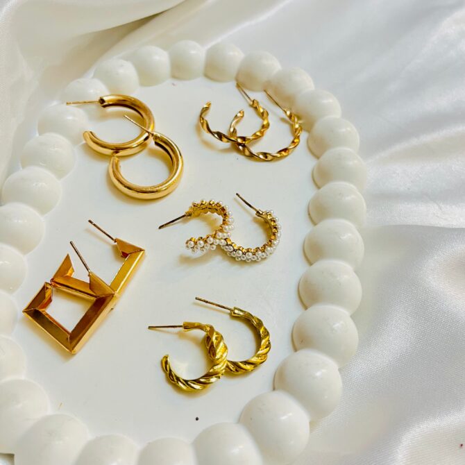 Dainty Set of 5 Earrings - Image 2