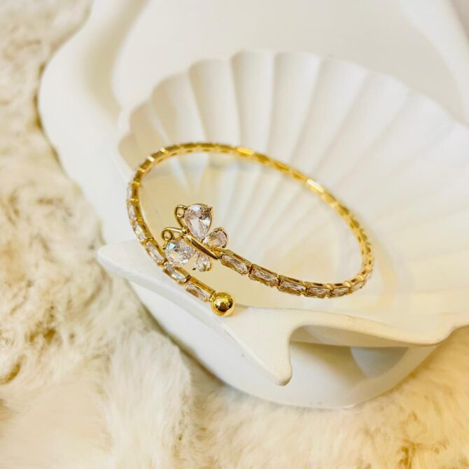 Luxure Butterfly Bracelet - Image 4