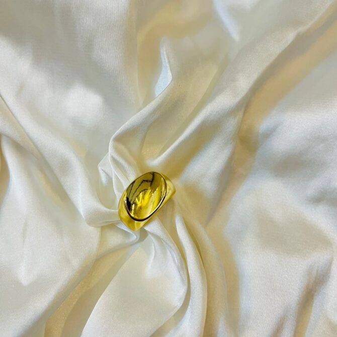 Statement Majestic Ring - Image 2