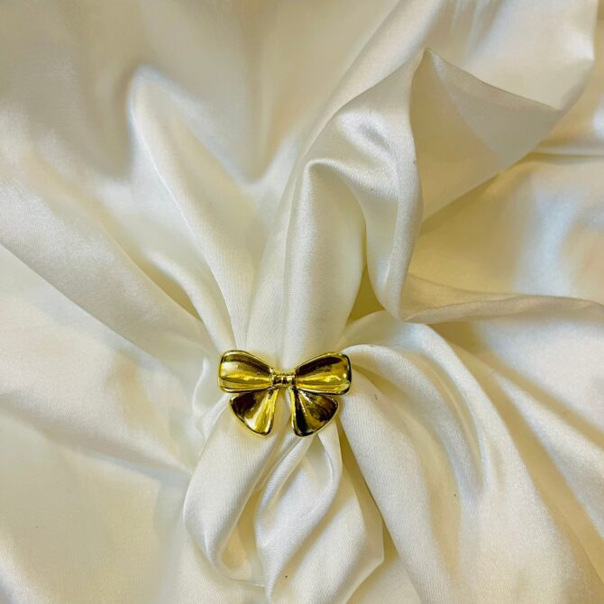 Statement Bow Ring - Image 5